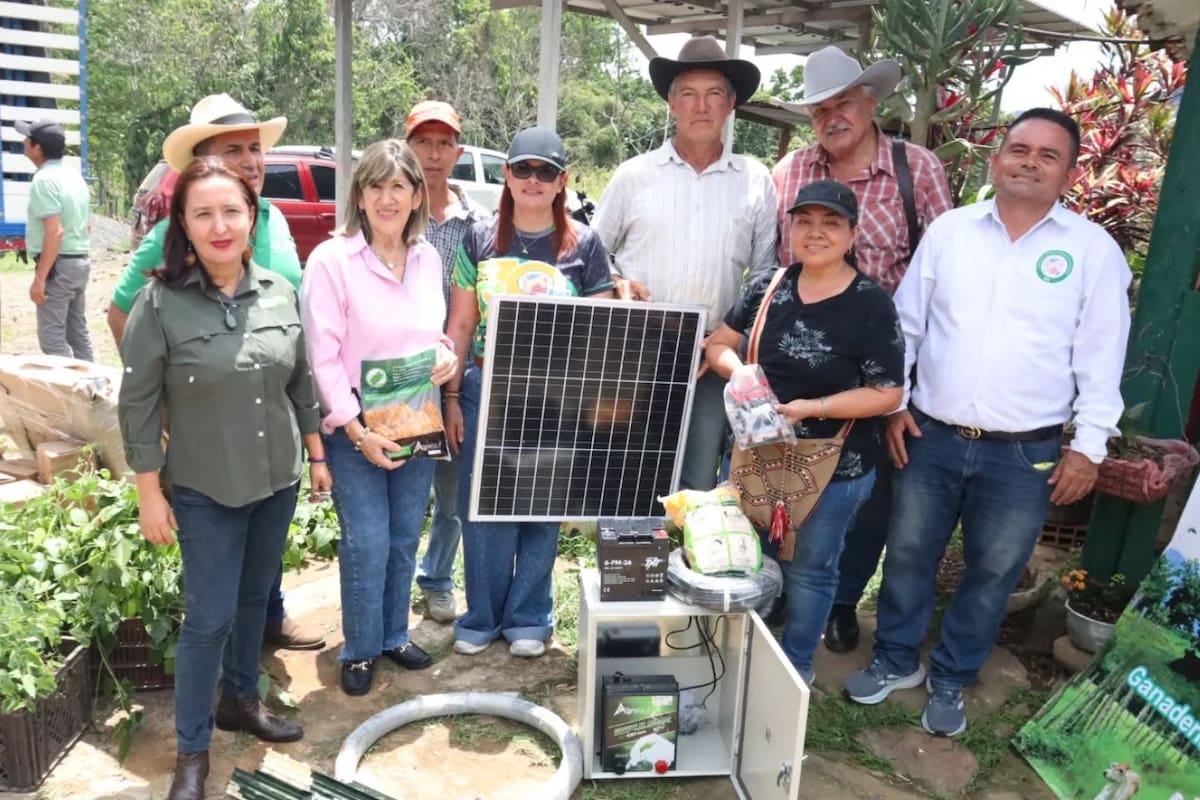 Los beneficiarios son productores de El Hato y Simacota.