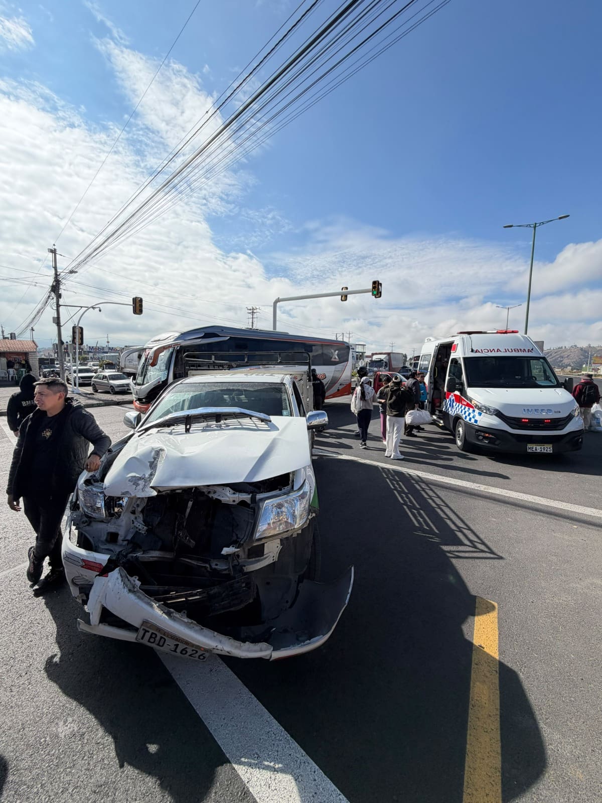 Integrantes de la agrupación de Hebert Vargas se accidentaron en Ecuador Foto: COLPRENSA