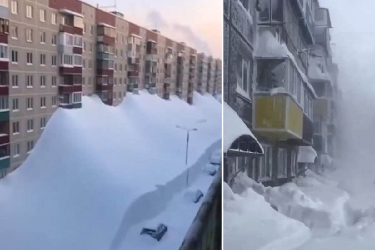 Impactantes imágenes de Kamchatka: vecinos esquían en calles sepultadas por la nieve.