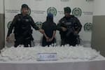 Intentó huir y lo capturaron con 2.423 dosis de bazuco en Bucaramanga