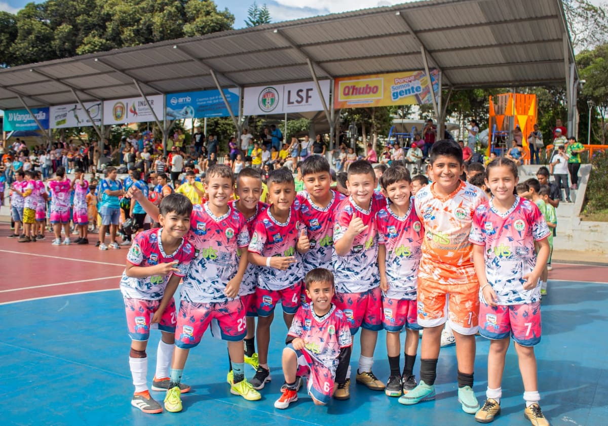 El torneo de los niños será disputado por 16 equipos. Fotos: Marco Valencia y Julián Herrera.