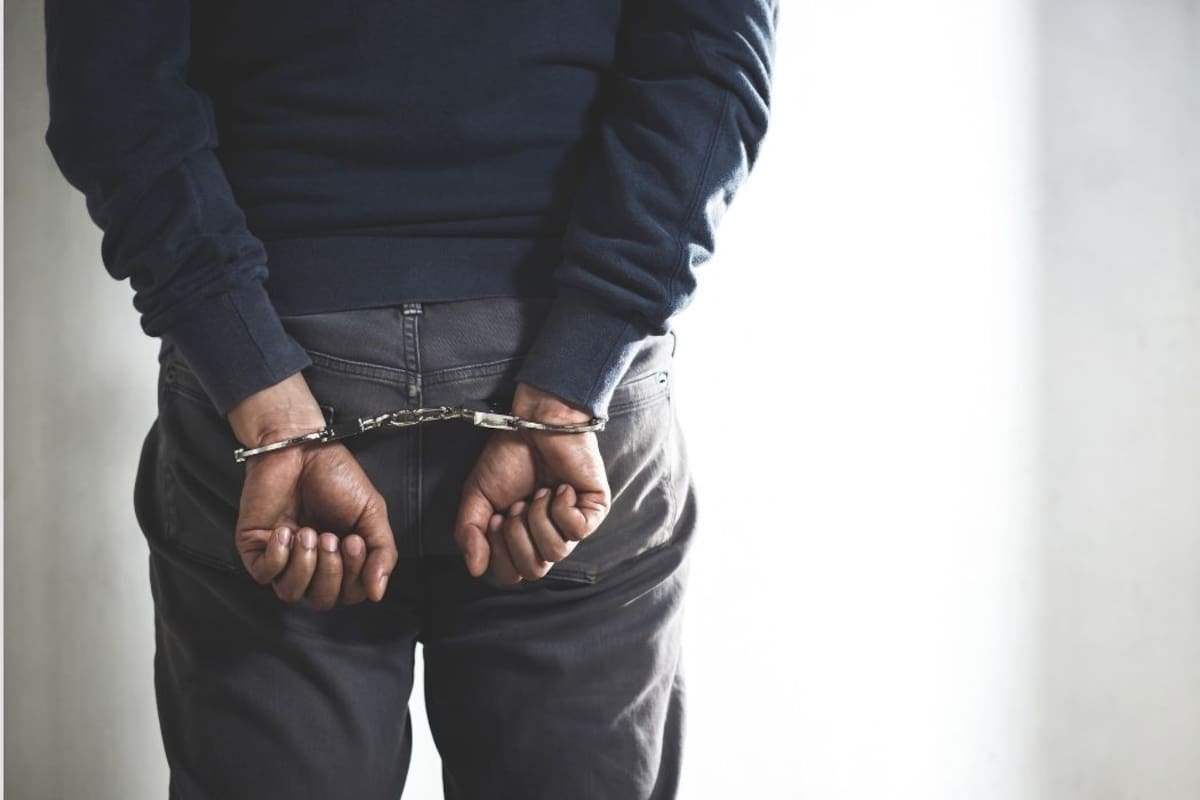 Interpol desmantela redes de fraude y captura a 5.811 personas. | Foto: Imagen de Referencia / Vanguardia.