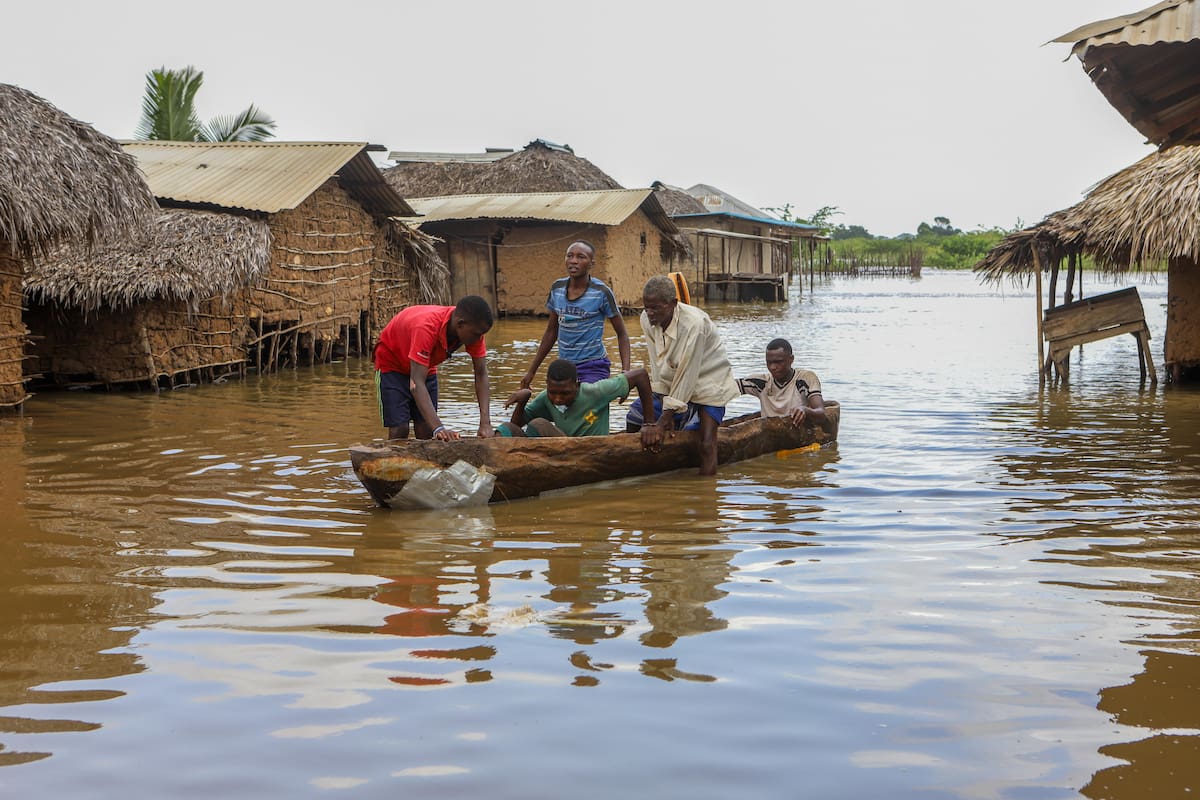 Inundaciones en la localidad de Shirikisho, Kenia.