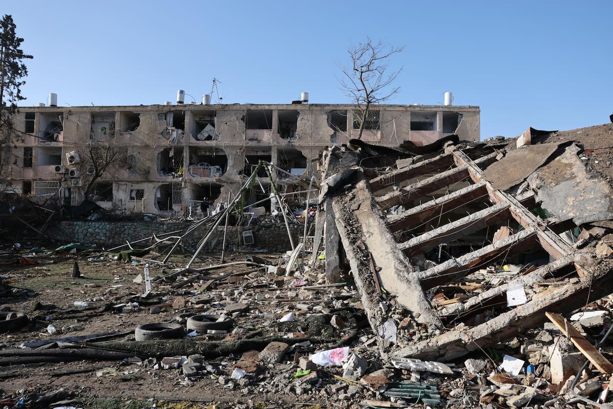 Irán amenaza con destruir toda la infraestructura regional si EE. UU. bombardea sus plantas. | Foto: Efe.