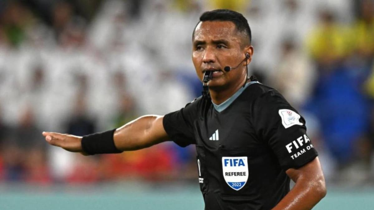 Iván Barton, de 35 años, es árbitro FIFA desde 2018. /FOTO: Concacaf