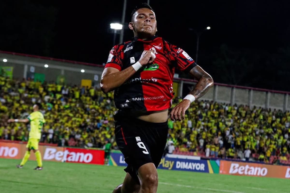 Jaime Peralta respondió a los señalamientos por agredir a un integrante de la logística en el clásico entre Atlético Bucaramanga y Cúcuta Deportivo. Foto: Cúcuta Deportivo.