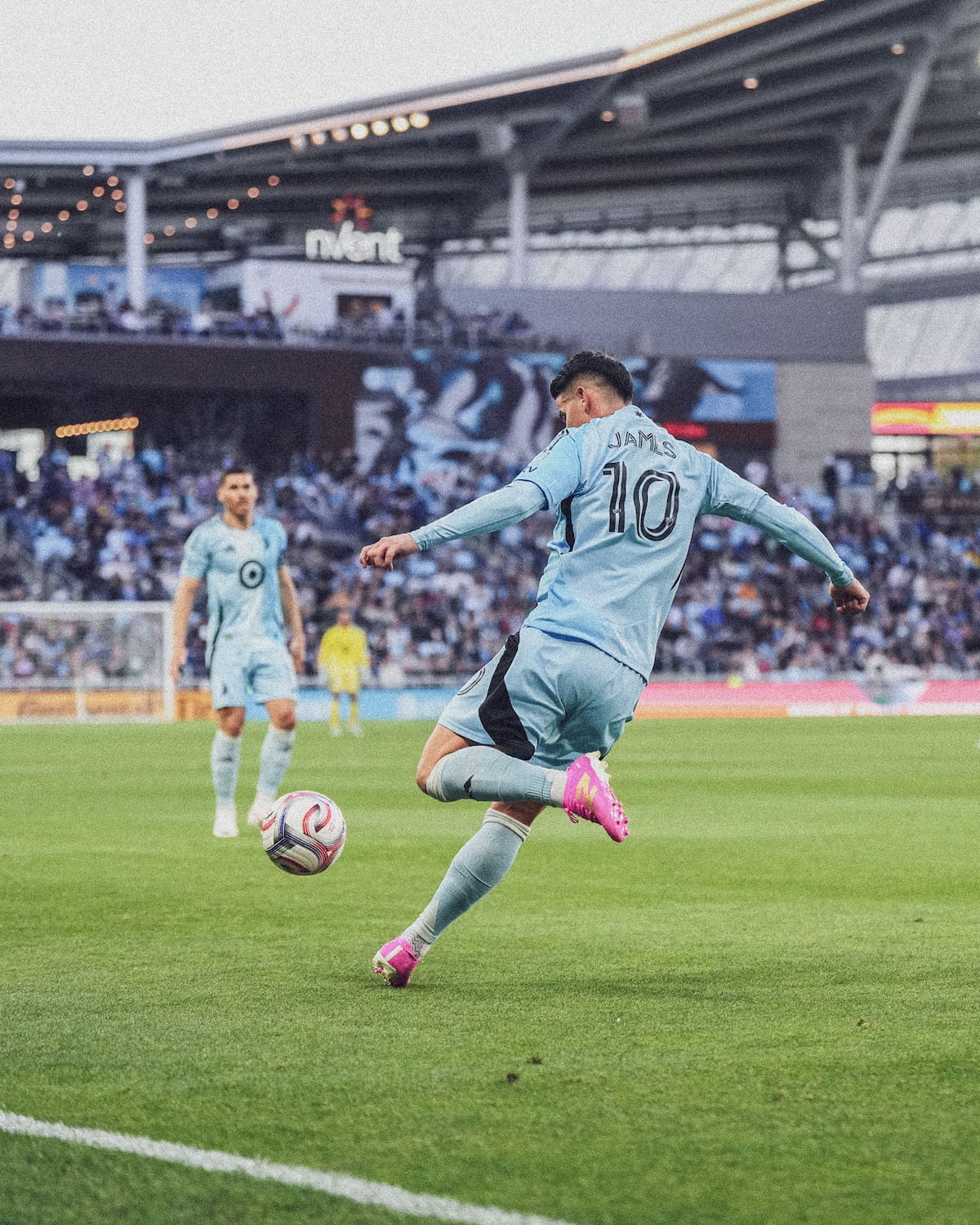 James Rodríguez desmintió que se retirará del fútbol profesional después del Mundial. Foto: Minnesota United.