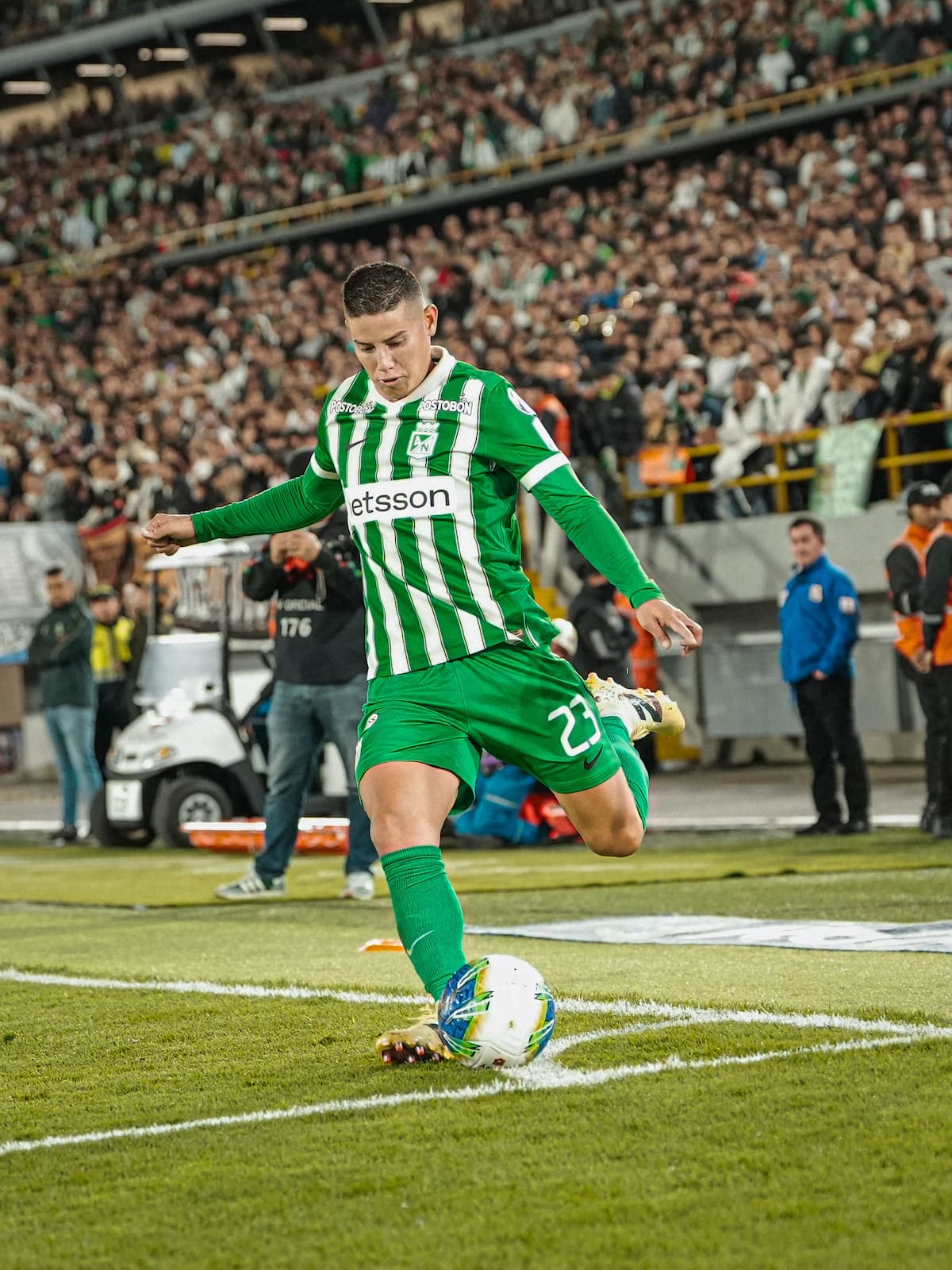 James Rodríguez sería titular con Nacional en el partido ante Junior. Foto: Atlético Nacional.