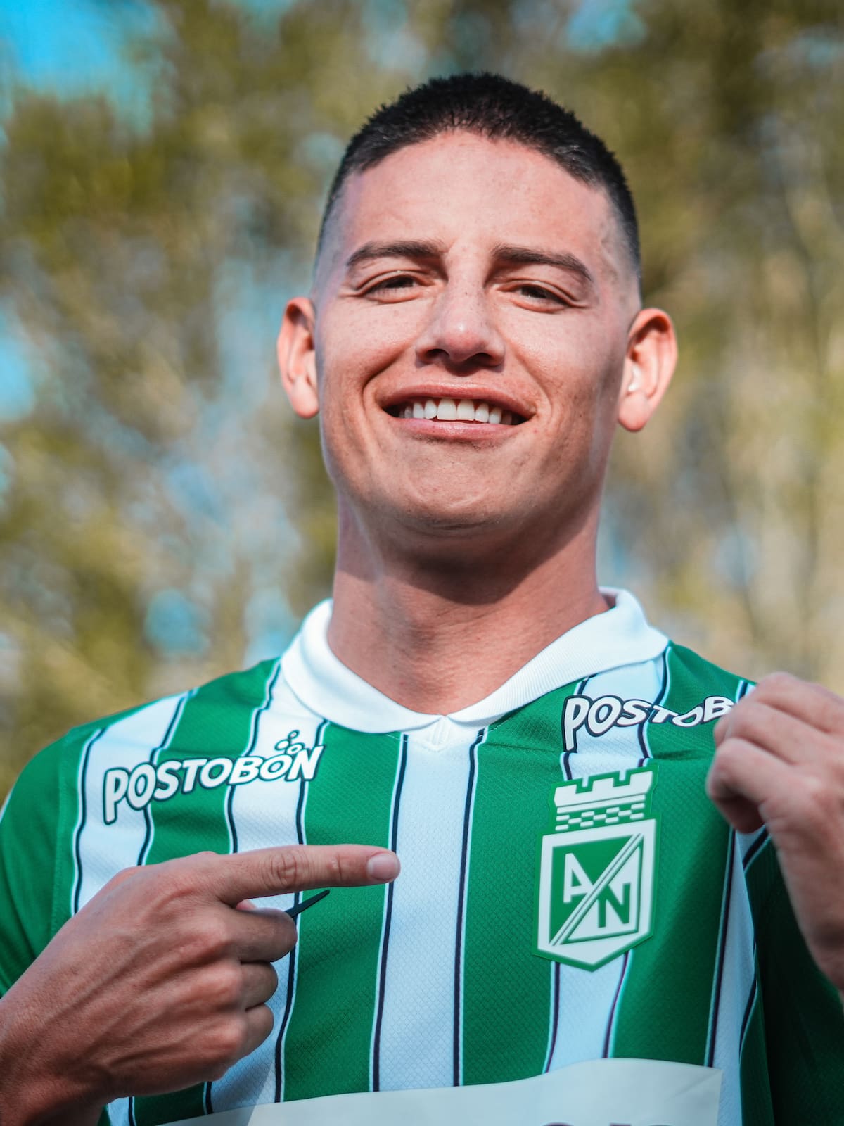James Rodríguez se transformó en la principal contratación del fútbol colombiano, con su llagada a Atlético Nacional. Foto: Atlético Nacional.