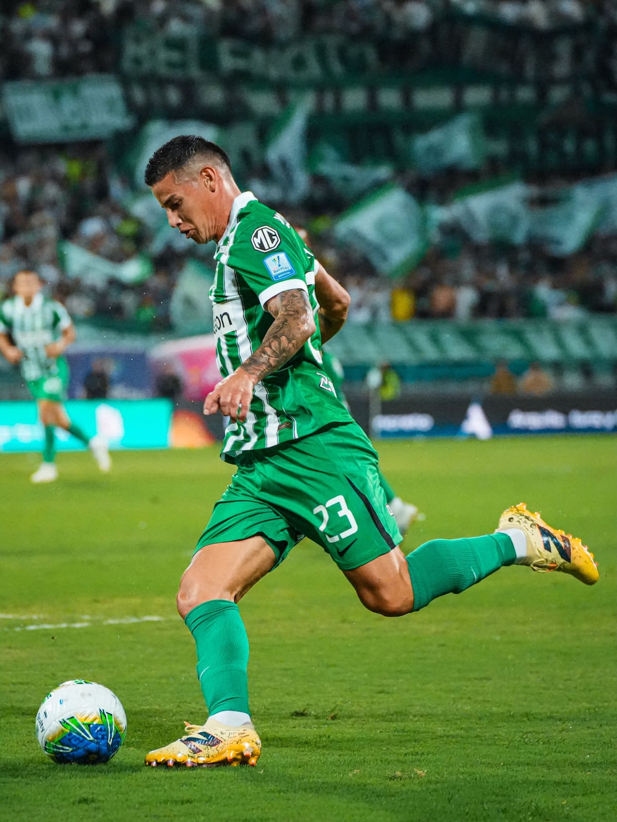 James Rodríguez sería titular con Nacional en el partido ante Junior. Foto: Atlético Nacional.