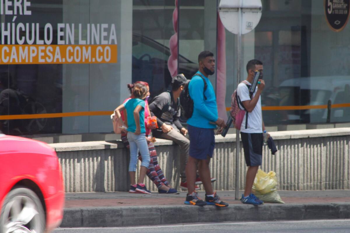 Bucaramanga dispone de un Centro de Atención al Migrante, que brinda servicios gratuitos en salud y comunicaciones. (Fotos: Jaime Del Río / VANGUARDIA)