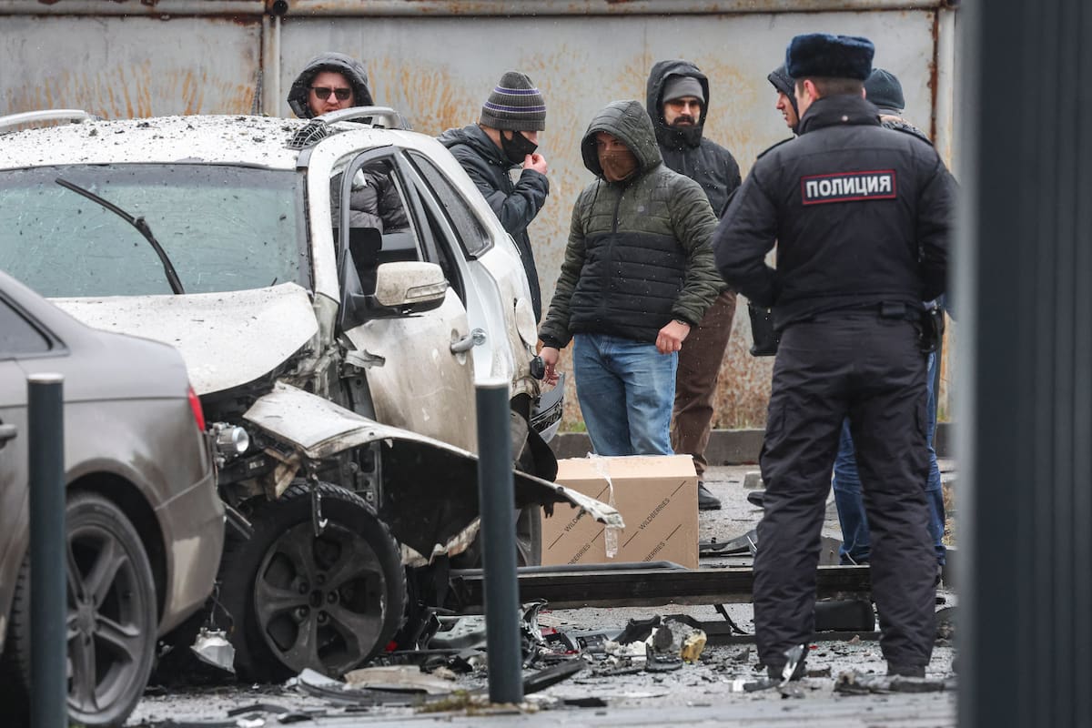 La explosión tuvo lugar en un parqueadero a 150 metros de la casa donde vivía el general.
Foto: EFE.