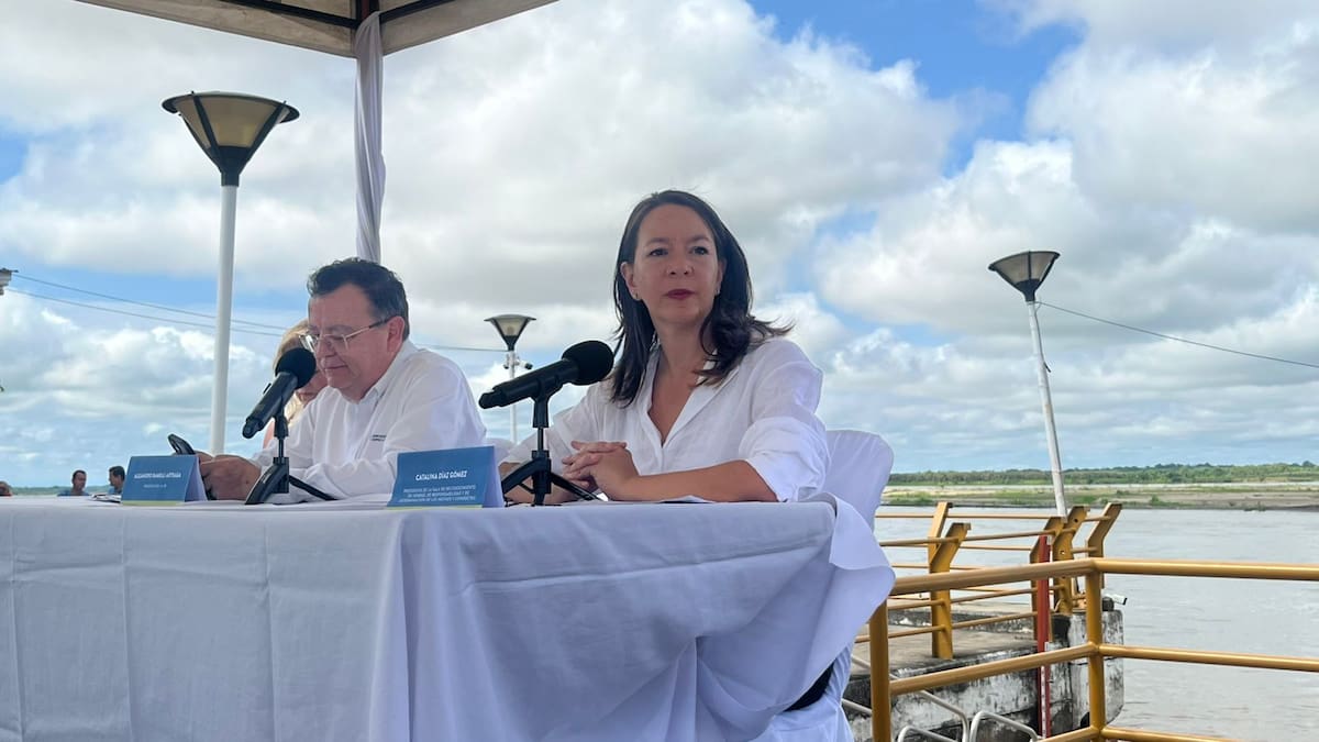 : La JEP emitió el Auto de Determinación de Hechos y Conductas que atribuye responsabilidades a 12 comparecientes por su participación en la toma paramilitar de Barrancabermeja entre 1998 y 2000.
Lesly Cifuentes/Vanguardia