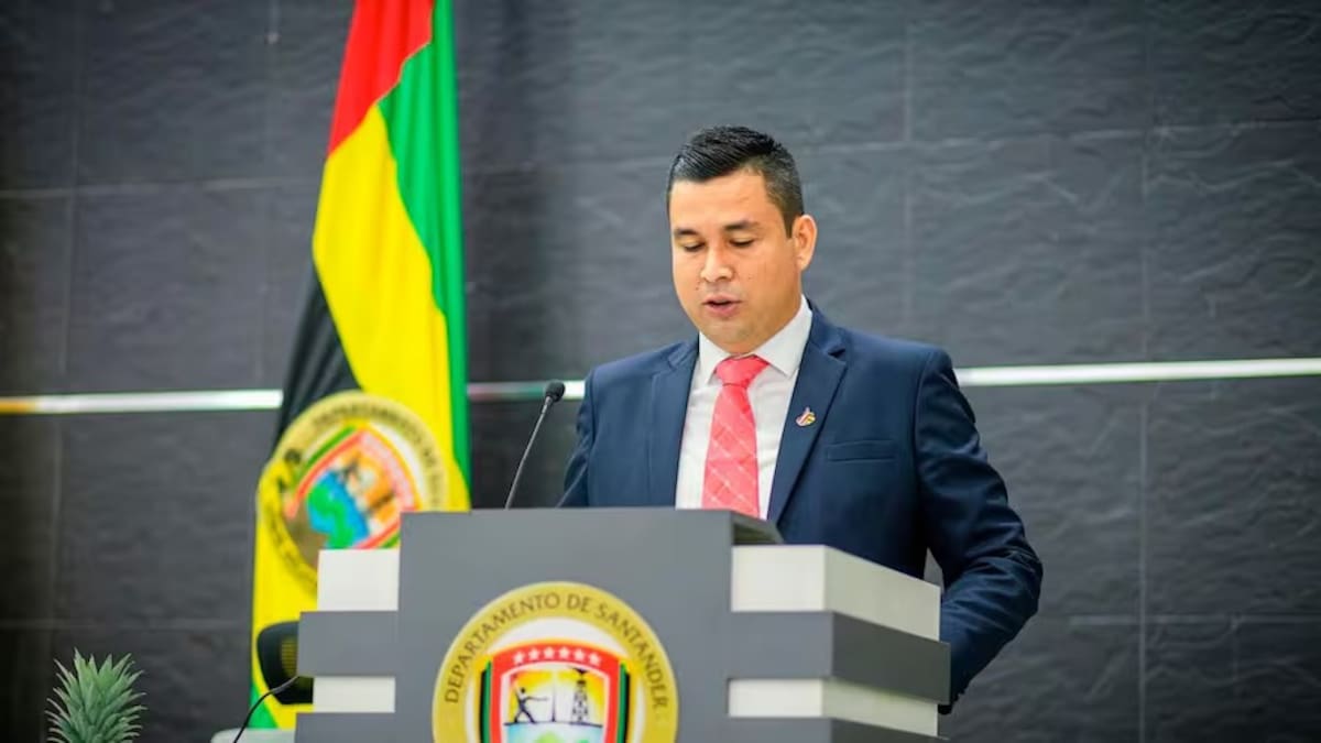 El diputado Jesús Ariza es imputado por presunto acceso carnal violento y violencia intrafamiliar.