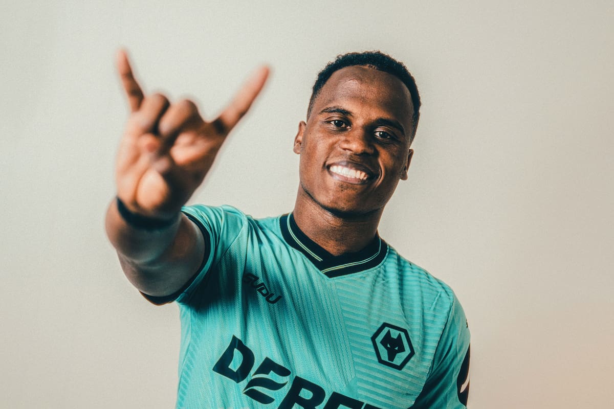 Jhon Arias ya se roba el show en Wolverhampton. /FOTO: @Wolves