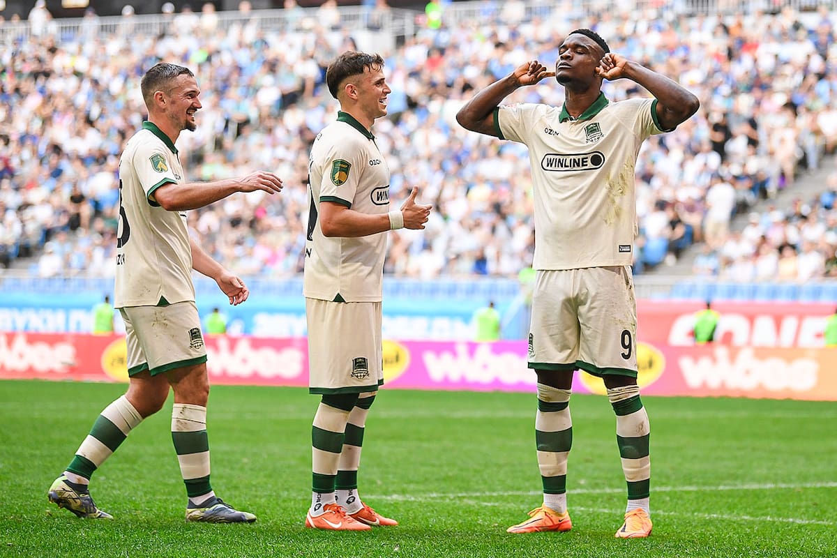 Jhon Córdoba brilla con doblete en la goleada del Krasnodar y se perfila para la Selección Colombia. /FOTO: @FCKrasnodar