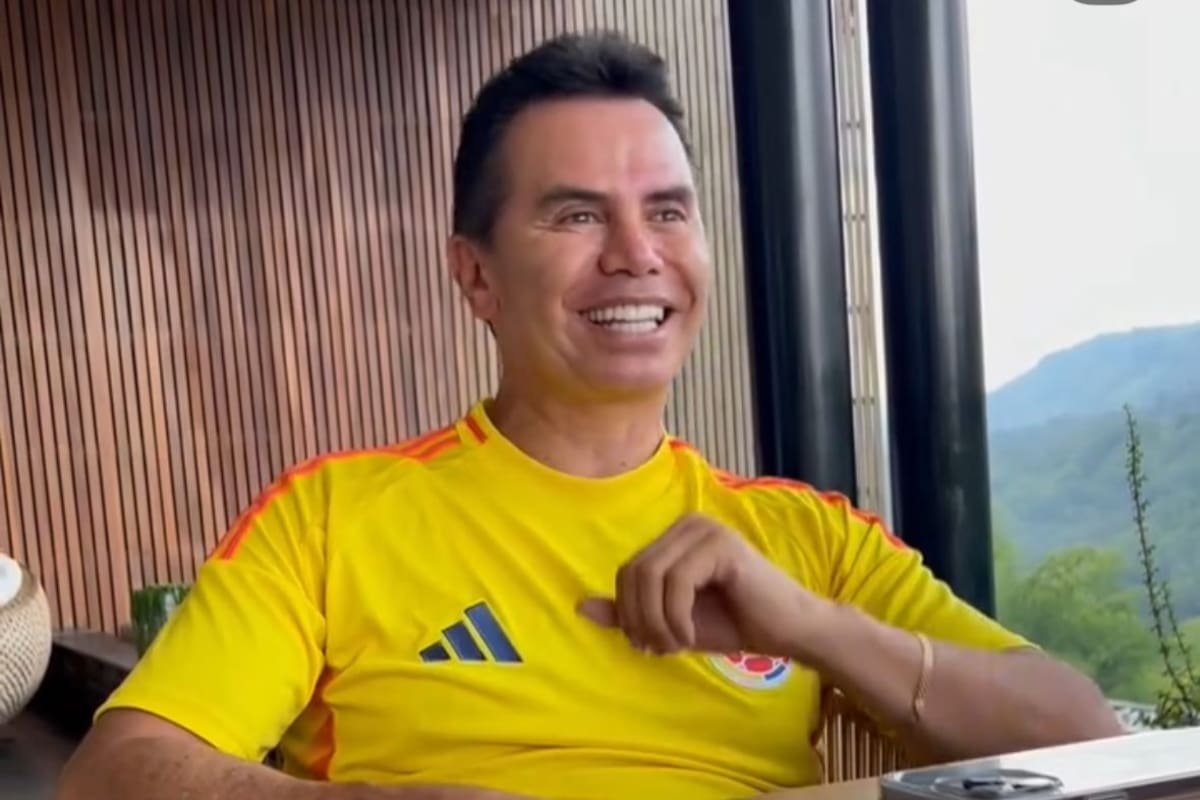 Jhonny Rivera cantante de música popular. //Foto: IG @jhonnyrivera.