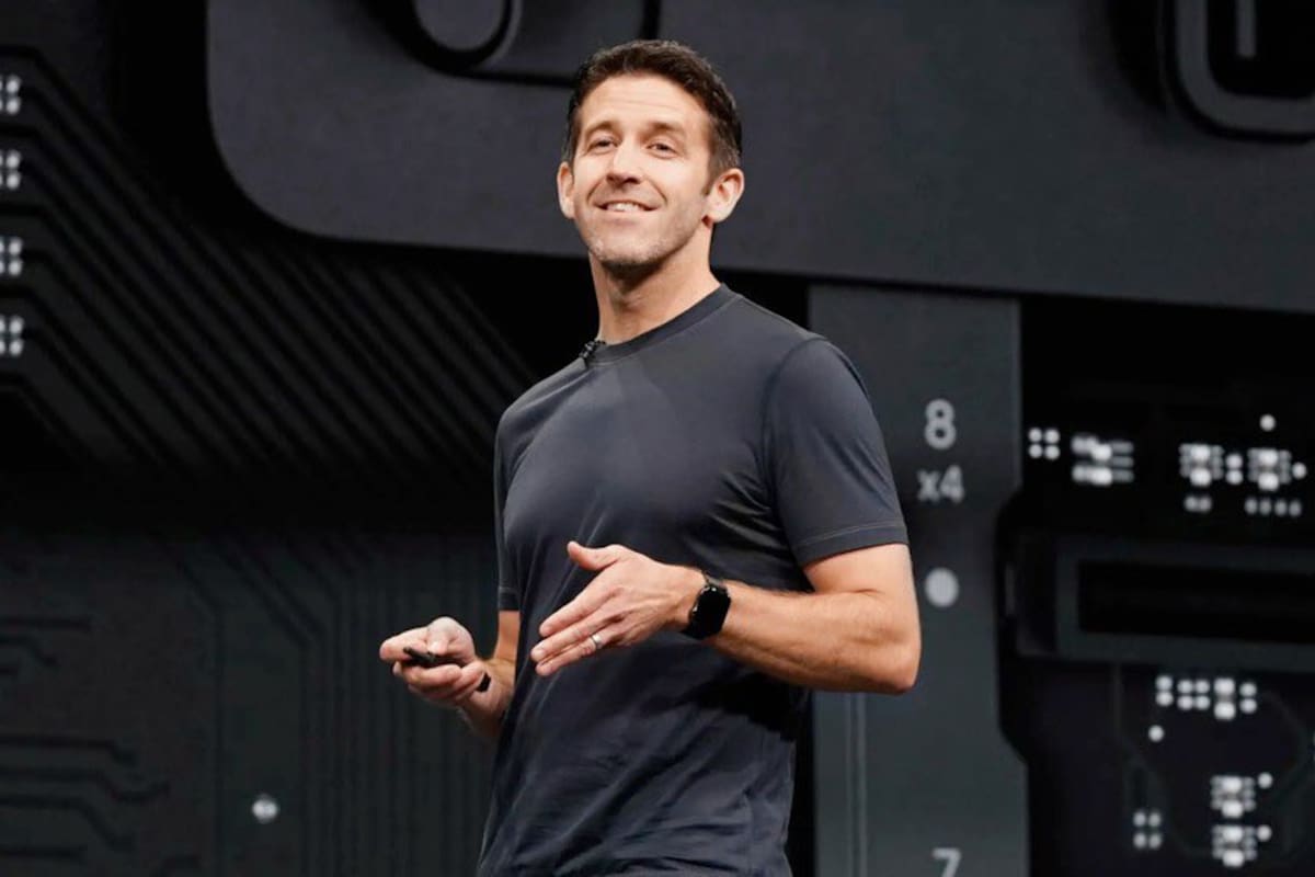 John Ternus fue nombrado como el nuevo CEO de Apple.