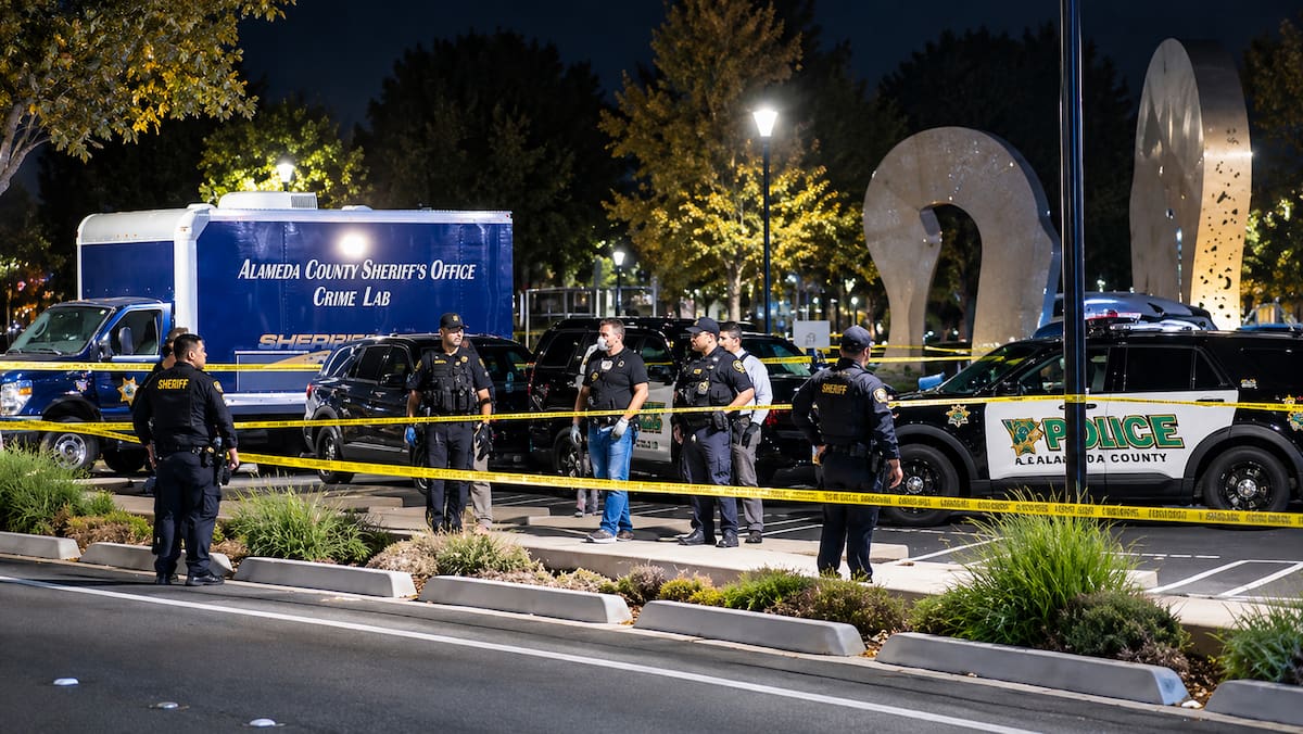 Jonathan McKinsey, director de ingeniería de New York Times Games, fue hallado muerto tras un tiroteo en California. Dos de sus familiares políticos fueron detenidos y enfrentan cargos. Fotos: Redes sociales