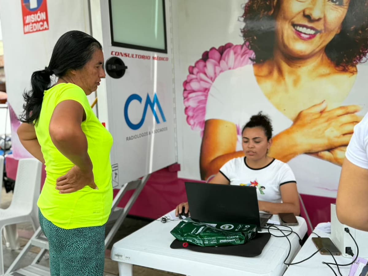 Decenas de florideñas ya aprovecharon los exámenes gratuitos sin necesidad de cita ni desplazarse a una clínica. Esta semana hay más oportunidades.