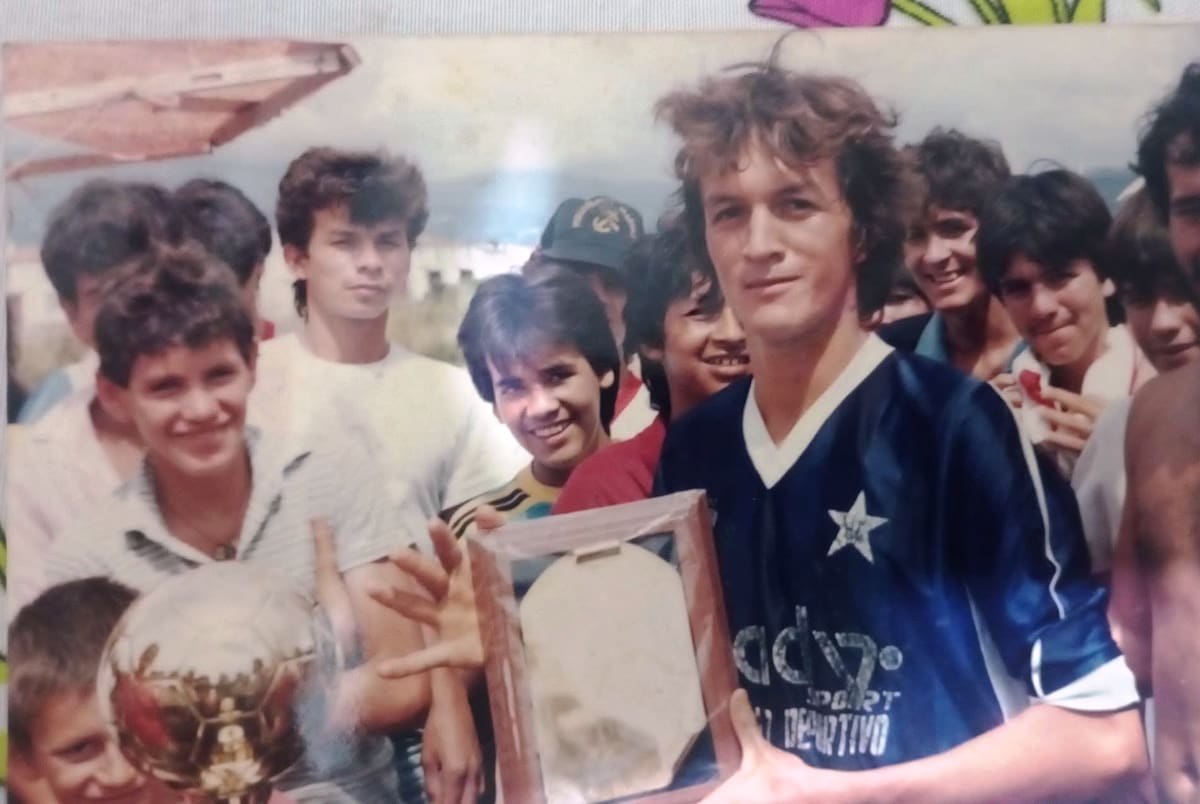 San Gil fue su lugar de nacimiento y Bucaramanga la ciudad donde construyó su historia en el fútbol. /FOTO: Suministrada
