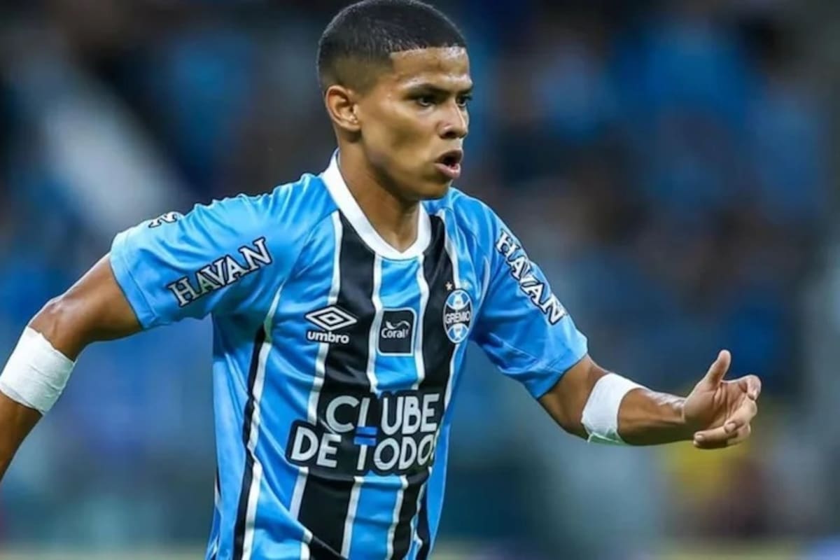El estafador se ganó la confianza de José Enamorado durante días de charla íntima, elogiando su rendimiento, su adaptación y su entrega en los entrenamientos de Gremio. /FOTO: @gremio