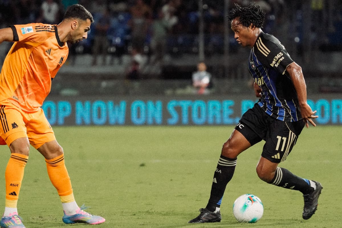 Juan Guillermo Cuadrado habló de la actualidad de James Rodríguez en la selección Colombia. Foto: Pisa SC.