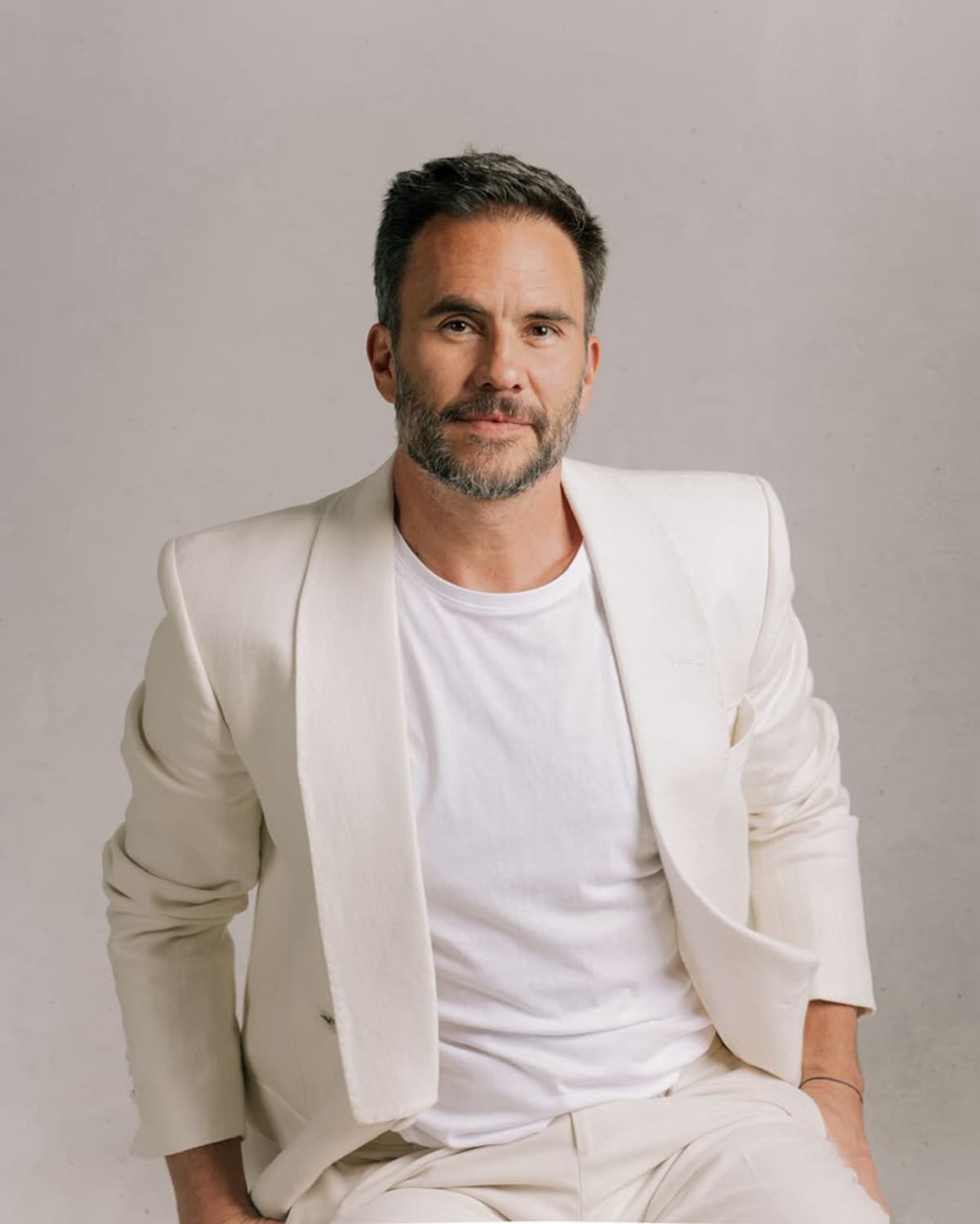 El actor Juan Pablo Raba cuenta cómo fue interpretar una historia de supervivencia en medio del Pacífico colombiano. El rodaje de ‘Pacífico’ lo llevó durante 12 días a las aguas cercanas a Malpelo y Gorgona, en una experiencia que, asegura, no volvería a repetir fácilmente.