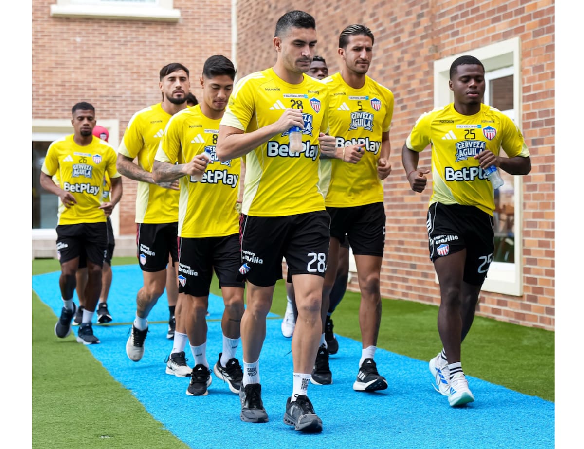 Junior de Barranquilla se encuentran desde ayer martes en Medellín donde esta noche se mide al Atlético Nacional por la Liga BetPlay Dimayor.//@JuniorClubSA