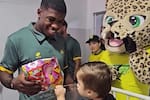 Jugadores del Atlético Bucaramanga llevaron alegría y esperanza al Hospital Universitario de Santander