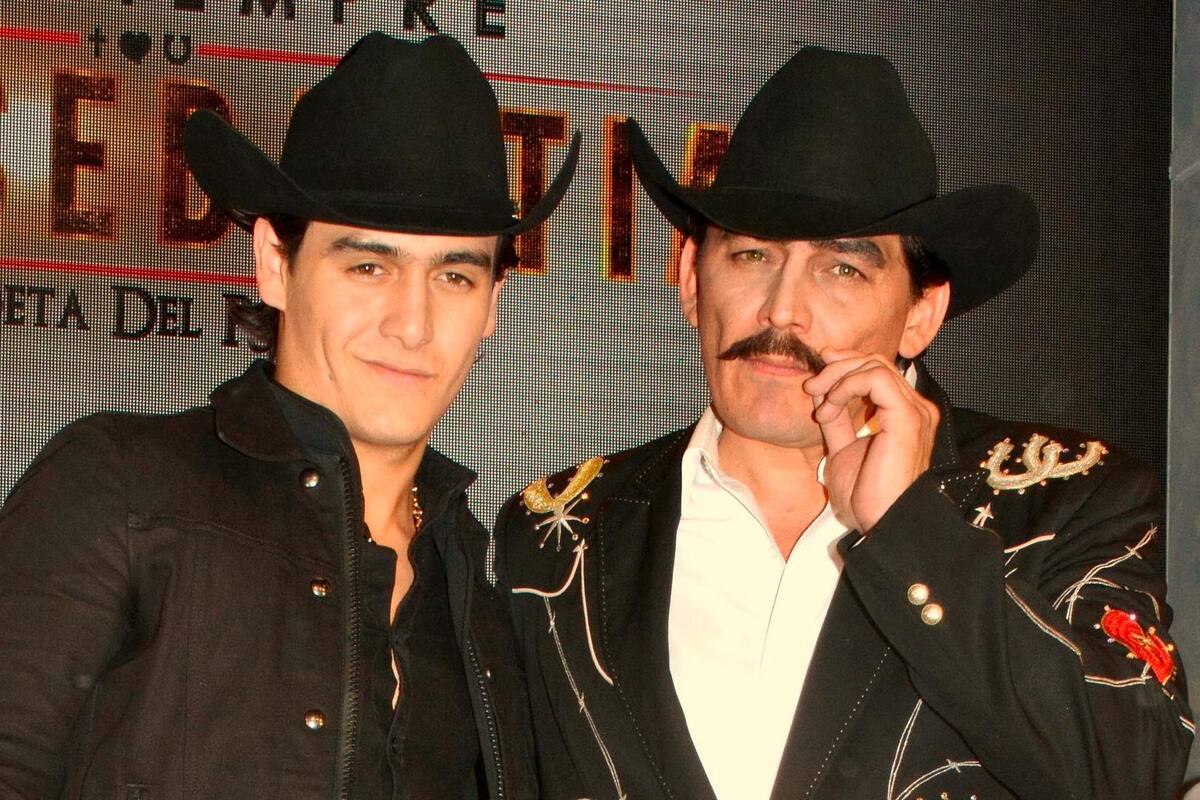 Julián FIgueroa publicó en los comentarios de su post que estaba orgulloso de la carrera de su padre, de sus logros y del apoyo de sus fans. Foto tomada de Internet/VANGUARDIA