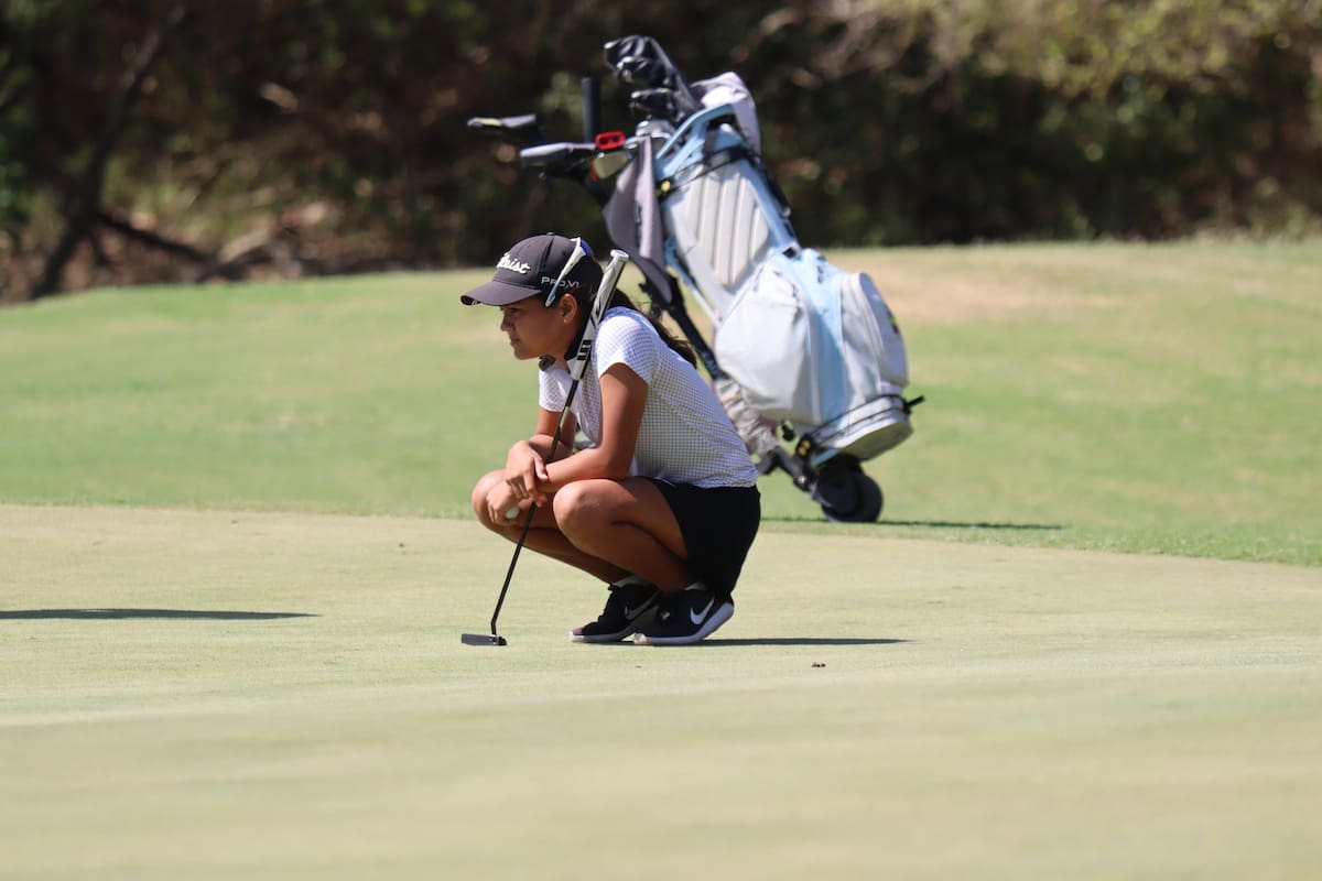 La golfista santandereana Juliana Ortiz, del Club Campestre, se quedó con el título del Campeonato Nacional de Golf, en la categoría 12-13 años. Foto: Fedegolf.