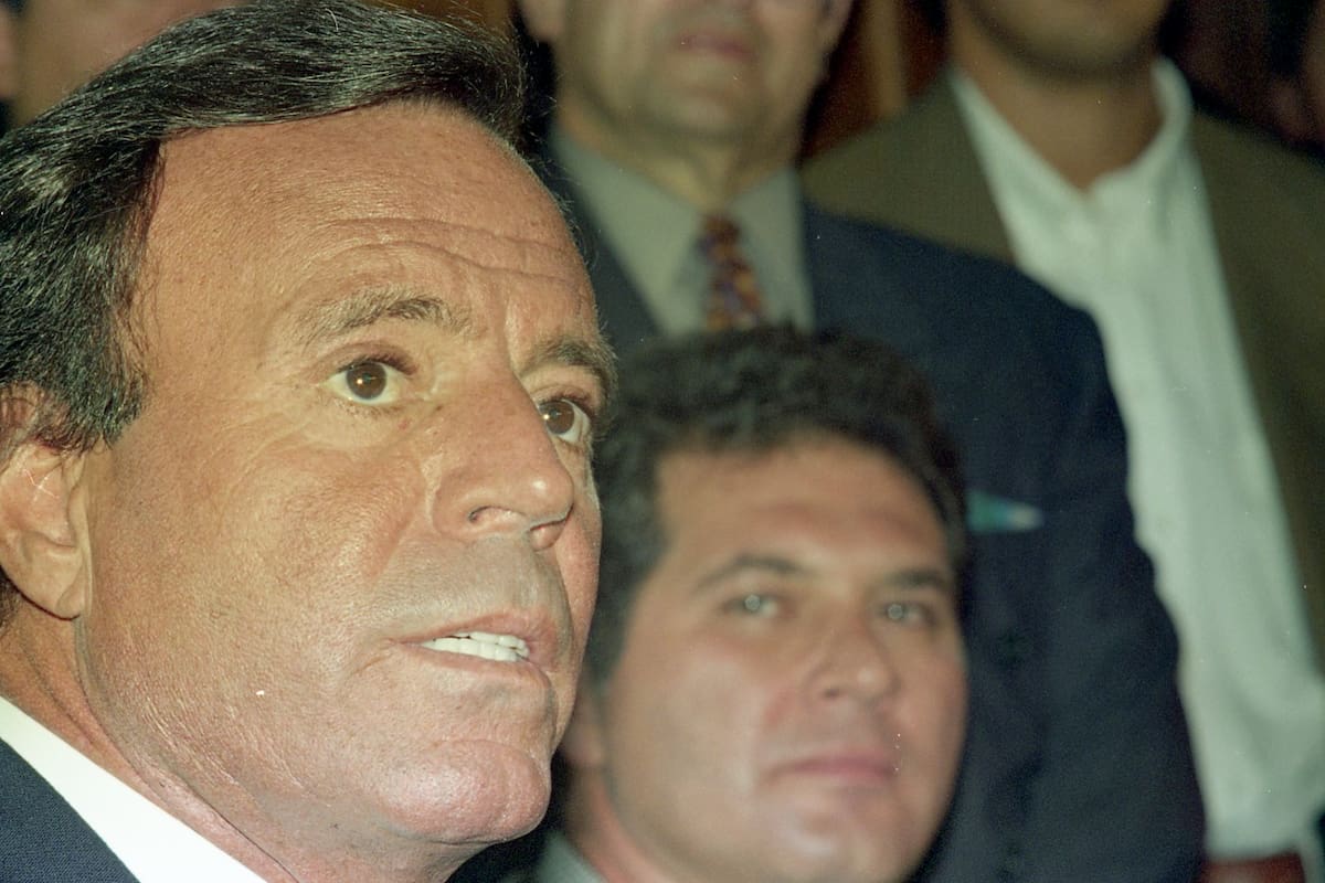 Julio Iglesias rompe el silencio tras denuncia por agresiones sexuales