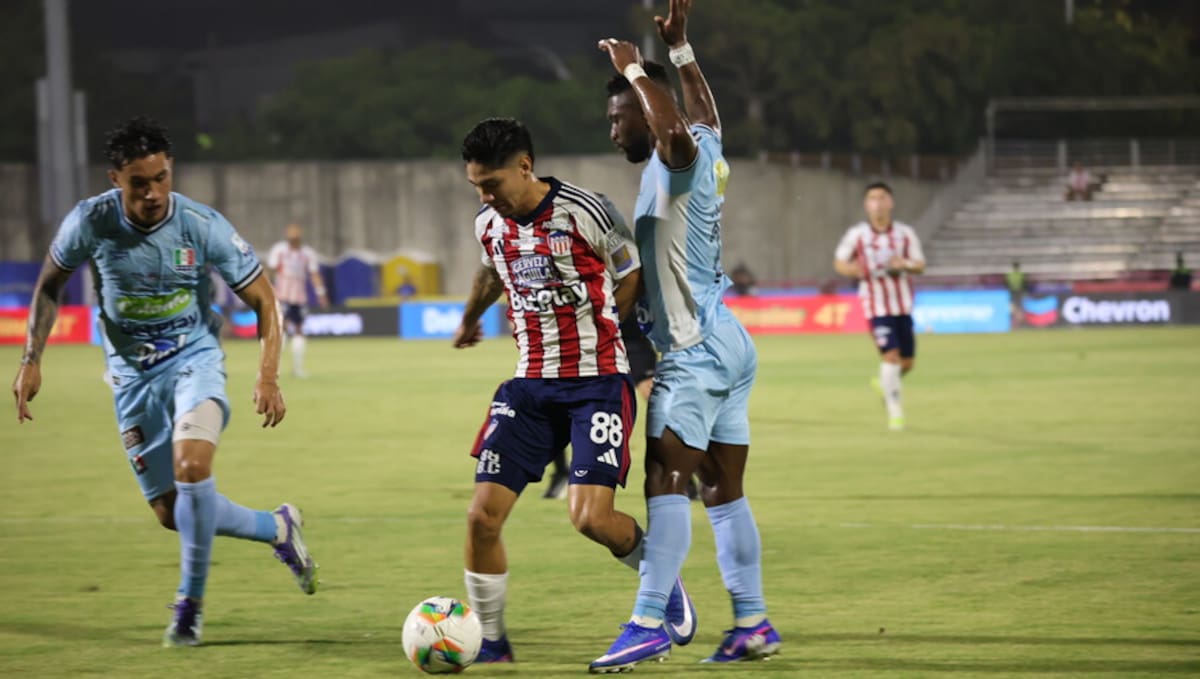 Junior igualó ante Once Caldas en Barranquilla y confirmó su clasificación a las semifinales de la Liga BetPlay I de 2026. Foto: Colprensa.