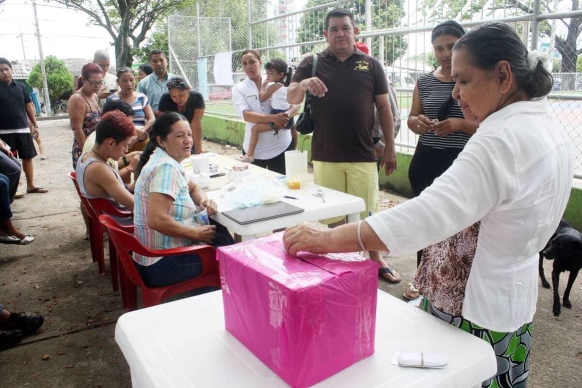 En San Gil, 106 juntas comunales deben elegir sus mesas directivas.