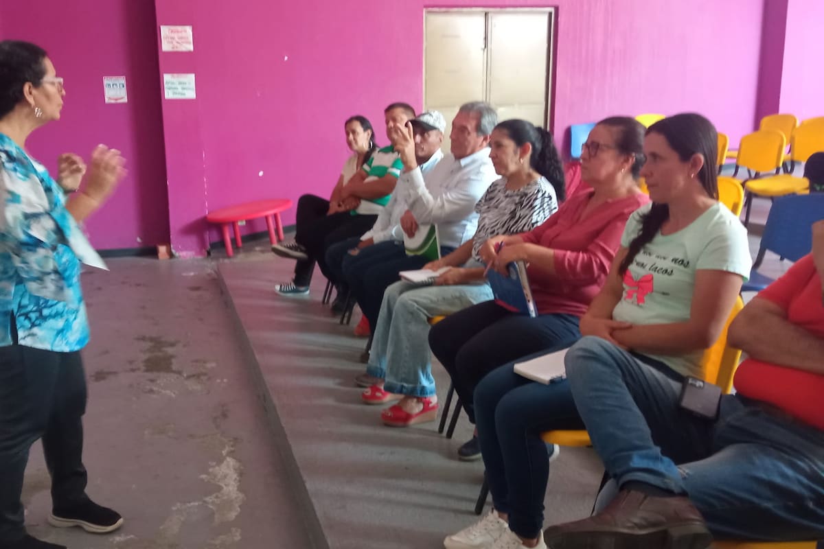 Juntas comunales. Las organizaciones comunales se preparan para las elecciones del 26 de abril de 2026.