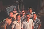 Kanacué convierte un clásico del samba en una cumbia junto al brasileño Glaydon José