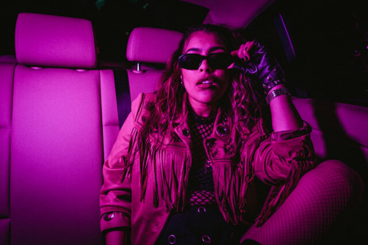 Karen Lizarazo se formó en Bucaramanga y hoy busca un Latin Grammy con su música vallenata.