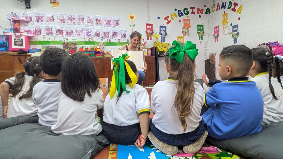 Katú Multisensorial lleva la literatura infantil de Bucaramanga a una experiencia con sonidos, títeres y movimiento. Foto suministrada/VANGUARDIA