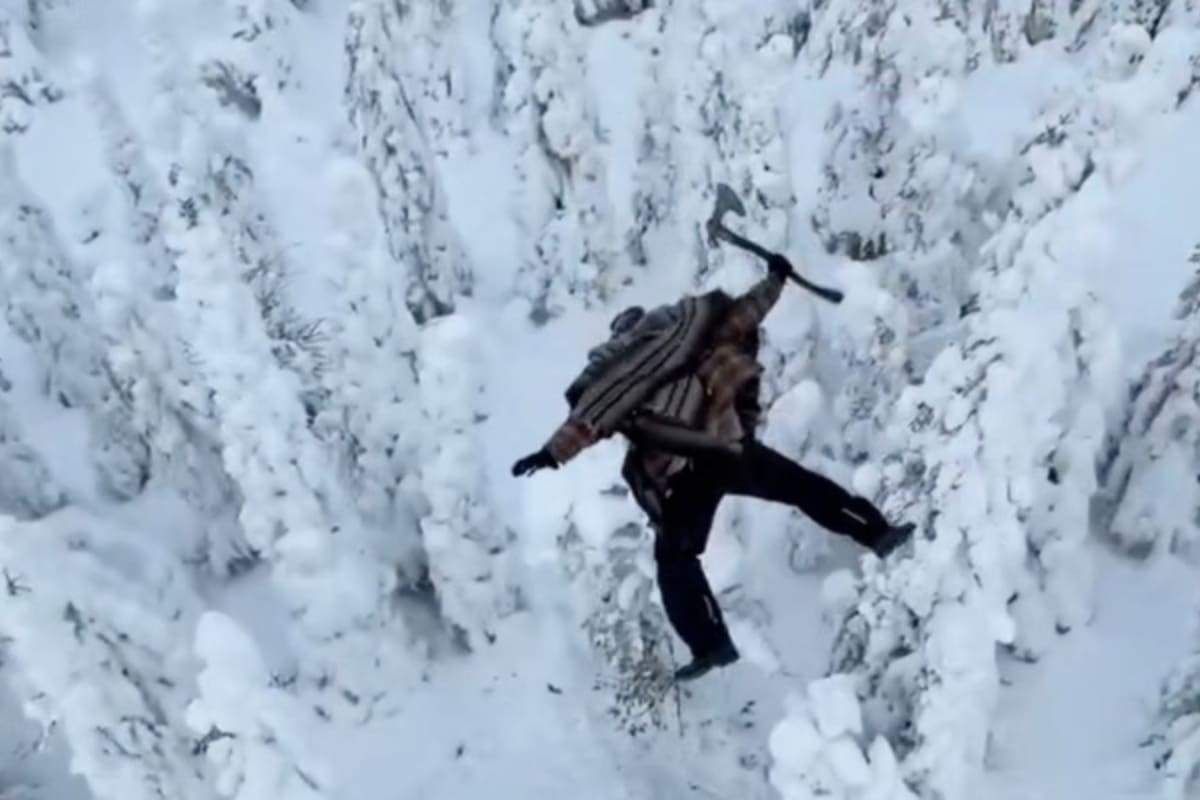 Así fue el salto de Ken Stornes que le está dando la vuelta al mundo. ❄️ Sin casco, sin miedo y con un hacha en la mano. ¿Sabías quién es este creador de contenido?