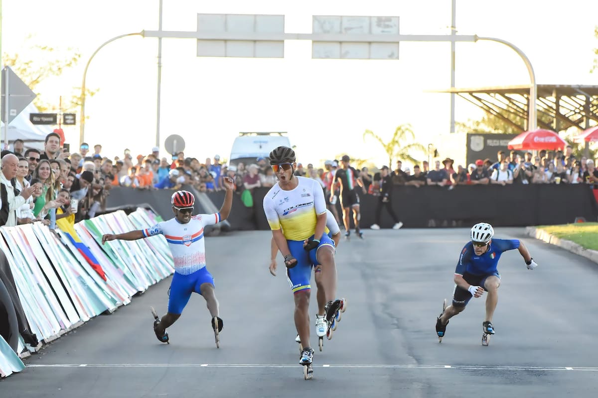 Lenis repitió campeonato mundial y volvió a demostrar su nivel en una de las pruebas más exigentes del patinaje de velocidad. /FOTO: Federación Colombiana de Patinaje