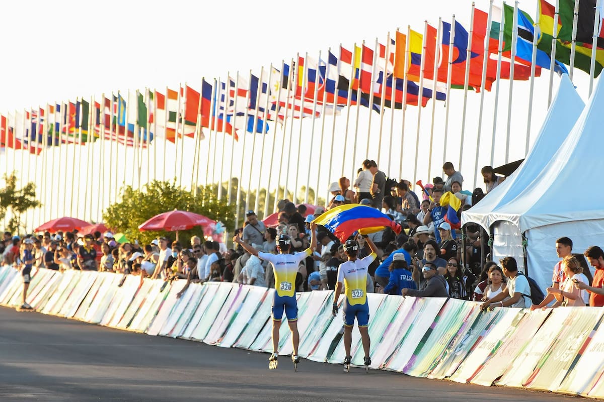 Lenis repitió campeonato mundial y volvió a demostrar su nivel en una de las pruebas más exigentes del patinaje de velocidad. /FOTO: Federación Colombiana de Patinaje