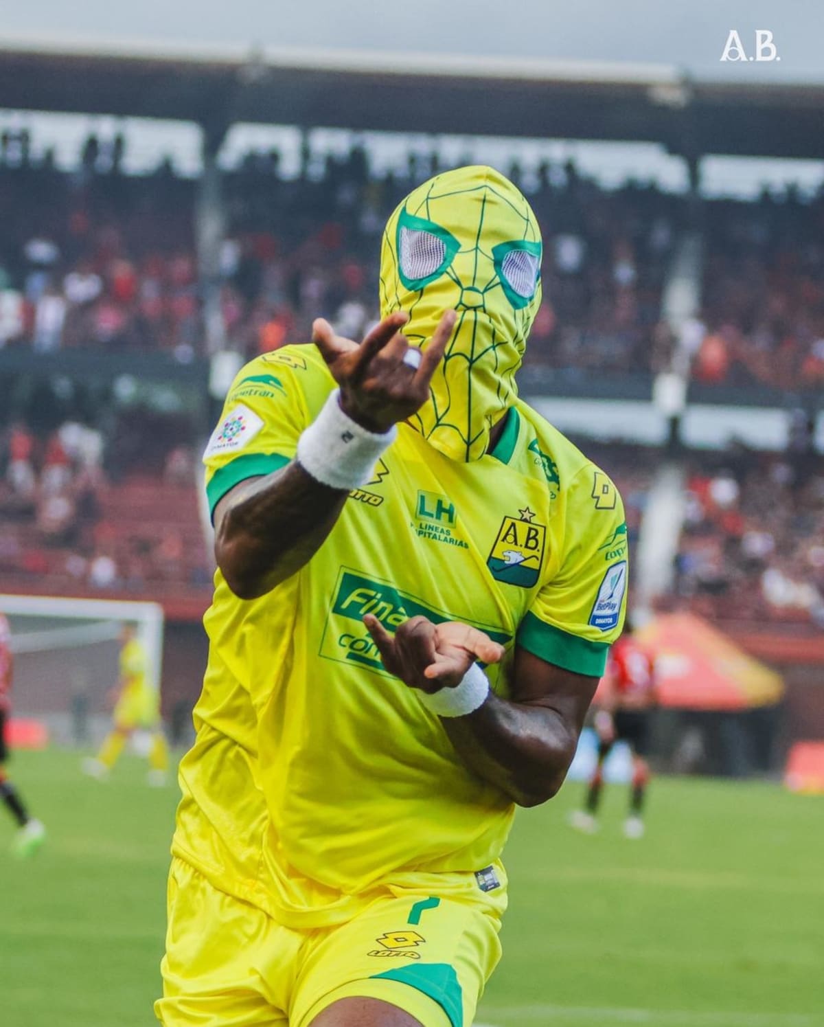 Kevin Londoño marcó para Bucaramanga en el empate 2-2 ante Cúcuta Deportivo, en el estadio General Santander. Foto: Atlético Bucaramanga.