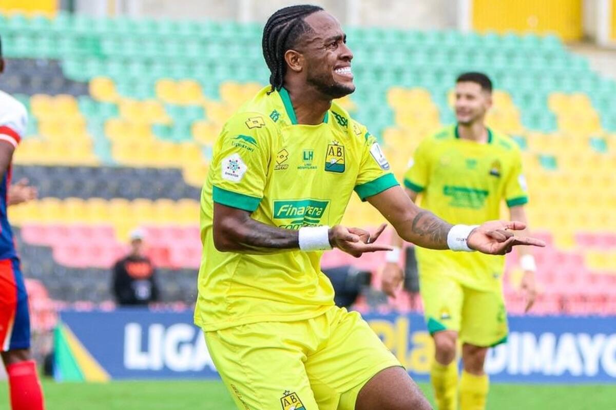 Kevin Londoño reconoció que vivió un episodio fuerte de depresión con el Atlético Bucaramanga. Foto: Atlético Bucaramanga.