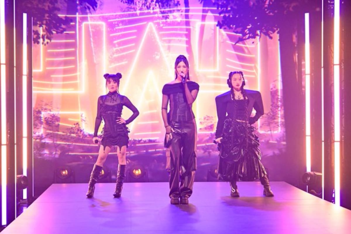 Las voces detrás de Huntr/x, el grupo ficticio de chicas K-pop en 'KPop Demon Hunters', subieron al escenario de 'The Tonight Show' para ofrecer la primera actuación en vivo de Ejae, Audrey Nuna y Rei Ami juntas.