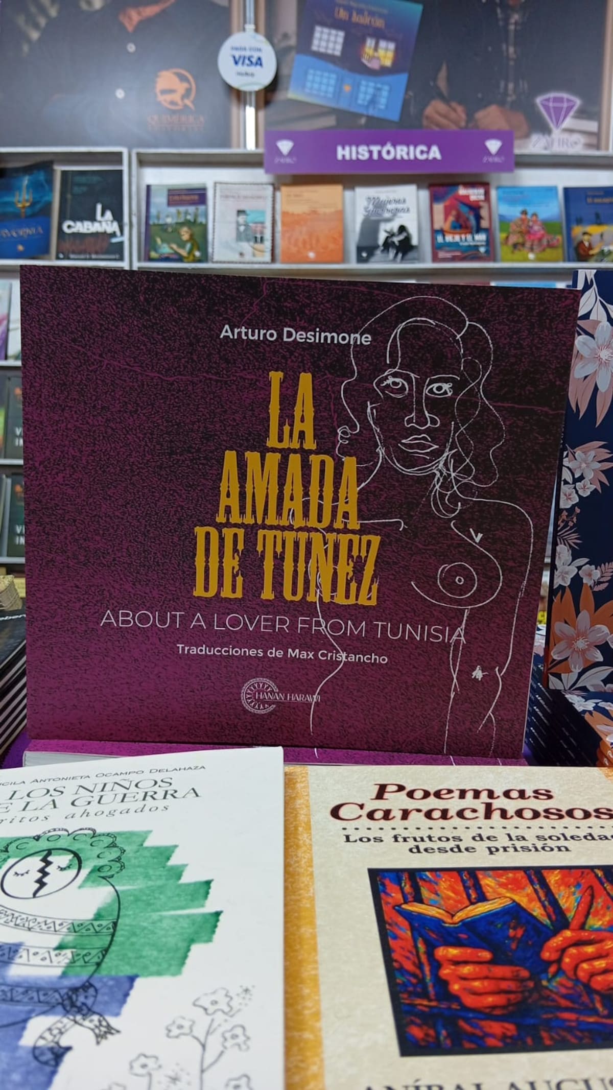 El poeta arubeño presenta una antología y un poemario que exploran la identidad, la migración y los encuentros entre territorios y culturas.