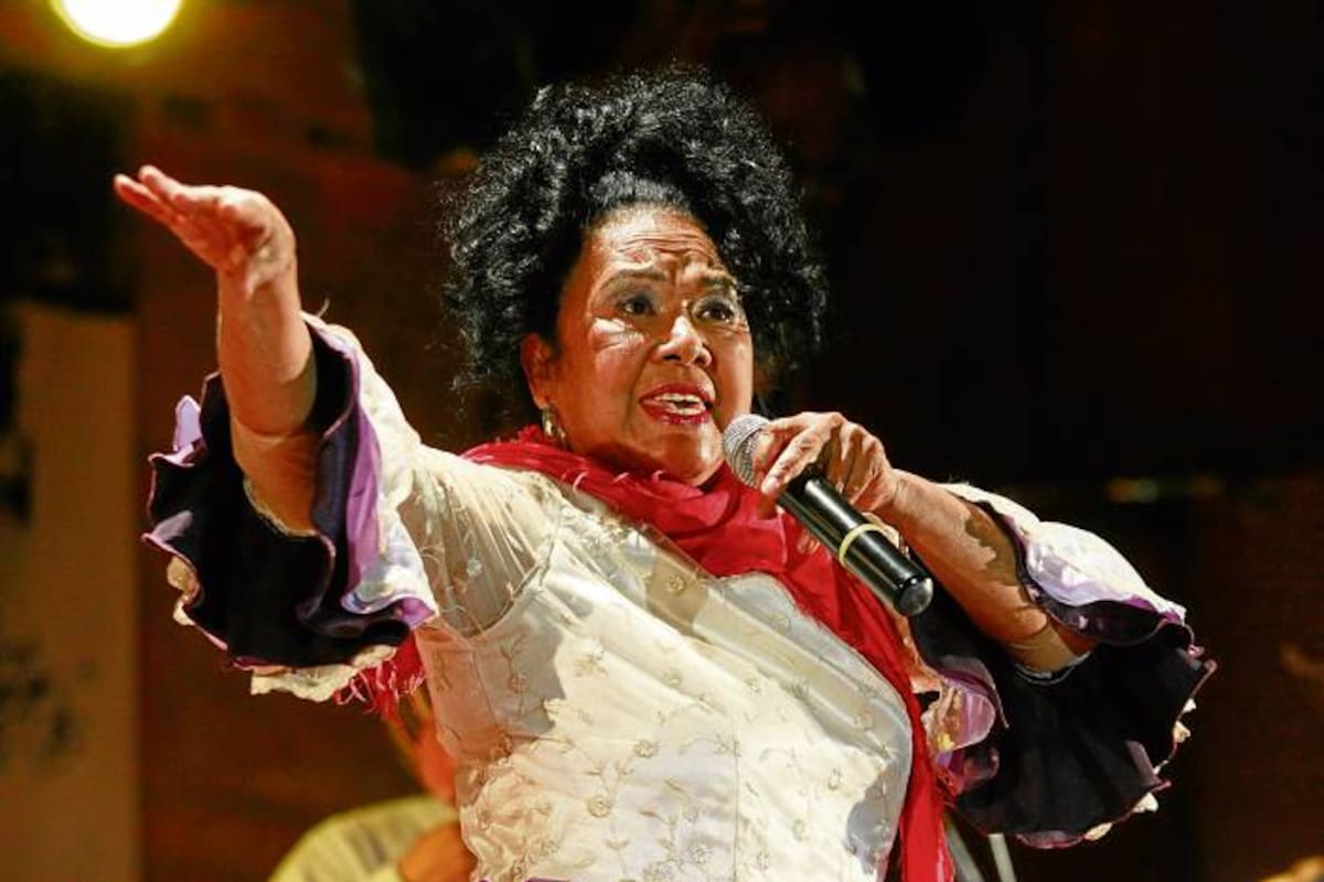 La artista Totó La Momposina fue nombrada Ciudadana andina honorífica de la Comunidad Andina (CAN), como una forma de reconocer la trayectoria artística y aporte al fortalecimiento de la identidad cultural regional. (Colprensa Archivo).