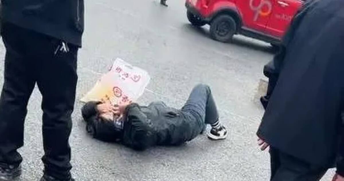 Al parecer, entre vendajes y medicamentos, el roce hizo el cariño y, tres semanas después, fue ella quien lo invitó a salir. Foto tomada de redes sociales/VANGUARDIA