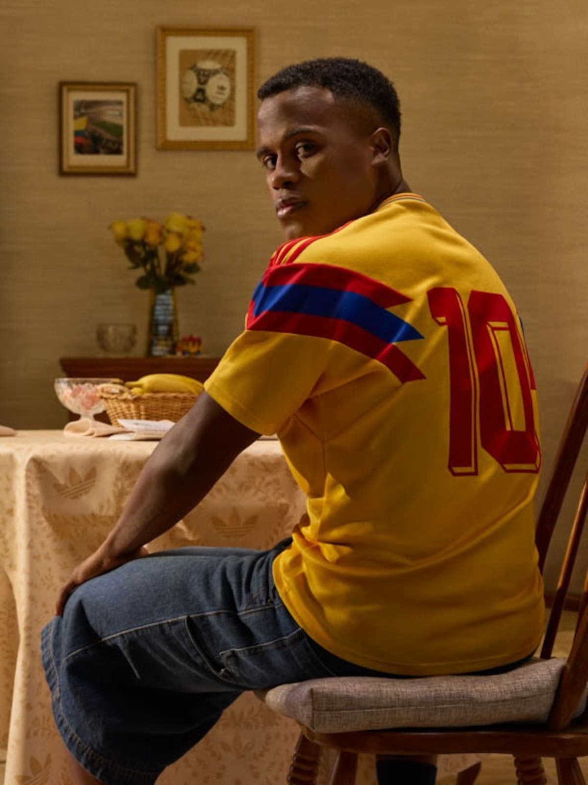La camiseta histórica de la Selección Colombia de Italia 90 vuelve al mercado: precio y detalles.