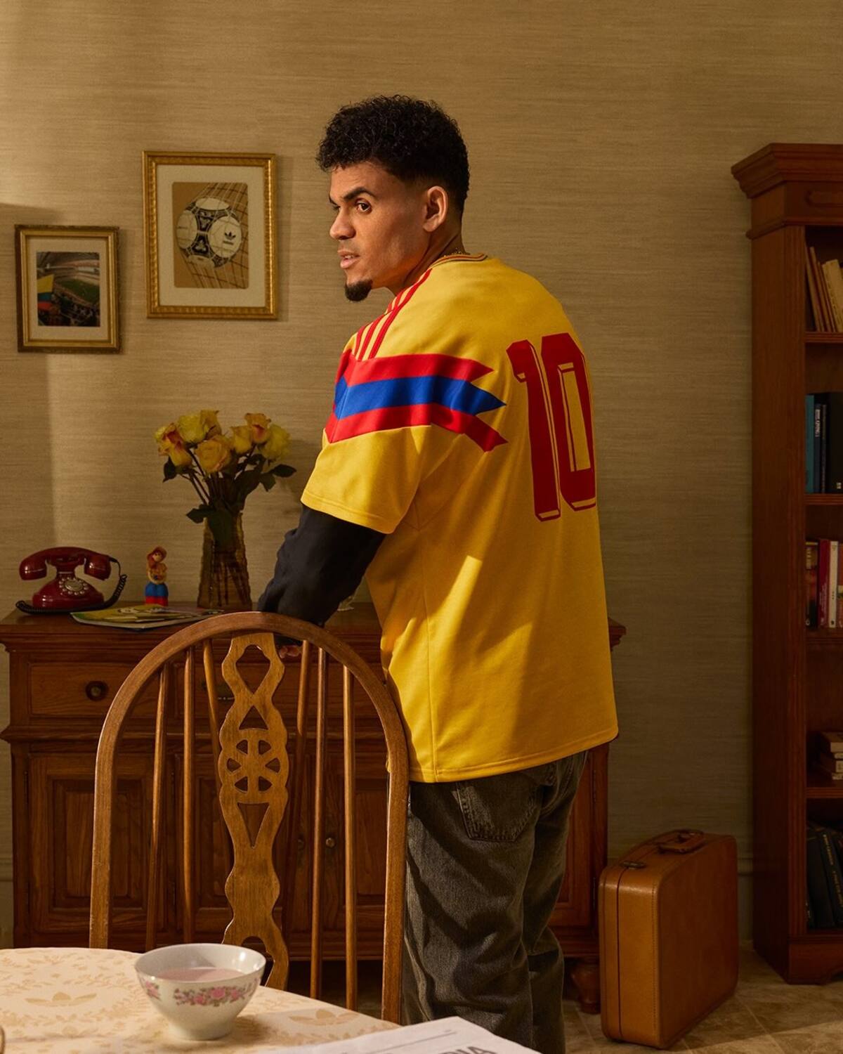 La camiseta histórica de la Selección Colombia de Italia 90 vuelve al mercado: precio y detalles.